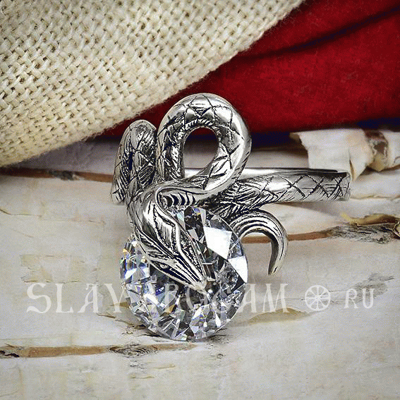 Кольцо Змея с камнем из серебра