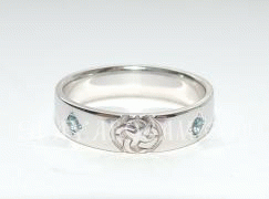 Кольцо Свадебник с камнями